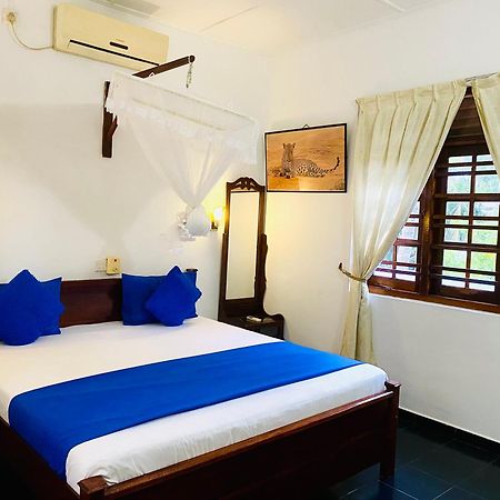 Mali Guest House Hikkaduwa Exterior photo